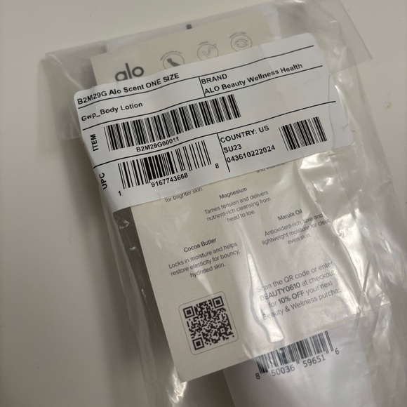 Alo Super-fruit Body Lotion brand new - Picture 3 of 3